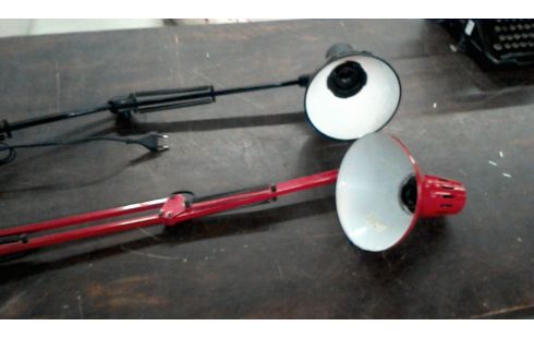 LAMPE ARTICULEE D'ARCHITECTE L'UNE