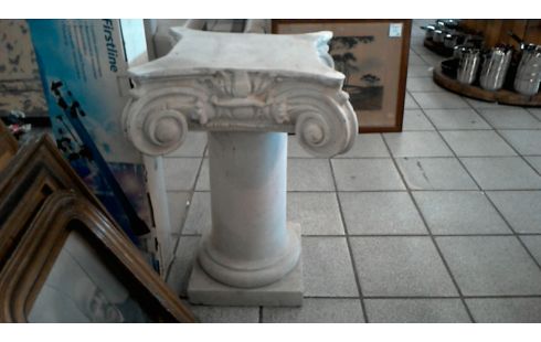 COLONNE CHAPITEAU DECO.