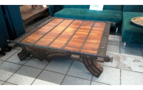 TABLE BASSE EXTREME ORIENT PLATEAU A DOS D'ELEPHANT