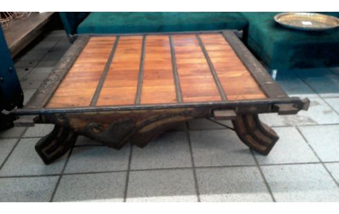 TABLE BASSE EXTREME ORIENT PLATEAU A DOS D'ELEPHANT