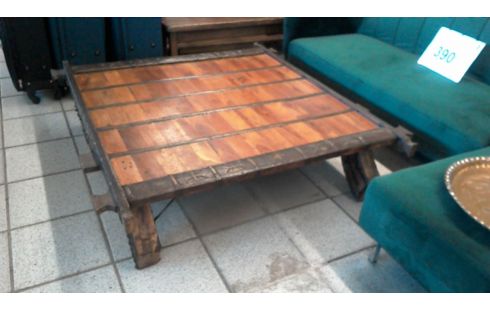 TABLE BASSE EXTREME ORIENT PLATEAU A DOS D'ELEPHANT