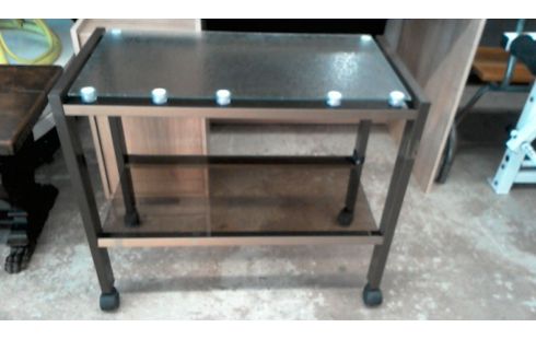 DESSERTE A ROULETTES