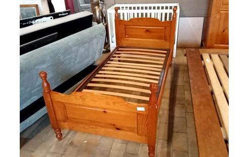 LIT PIN 1PERSONNE AVEC SOMMIER