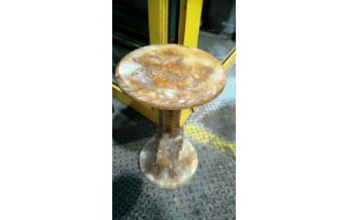 GUERIDON ALBATRE ELEPHANT