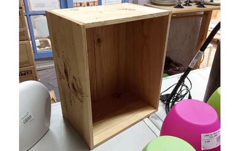 CAISSE EN BOIS