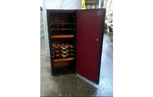 WEINKÜHLSCHRANK <EUROCAVE> 11597