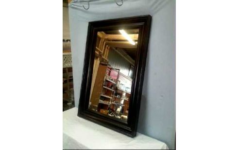 WANDSPIEGEL IM RAHMEN HOLZ DUNKEL