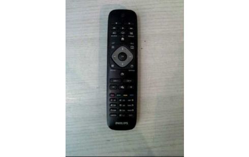 FERNSEHER <PHILIPS> 32PFL3807K/02