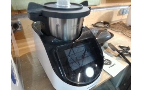 ROBOT MENAGER ARTHUR MARTIN 1500 WATTS