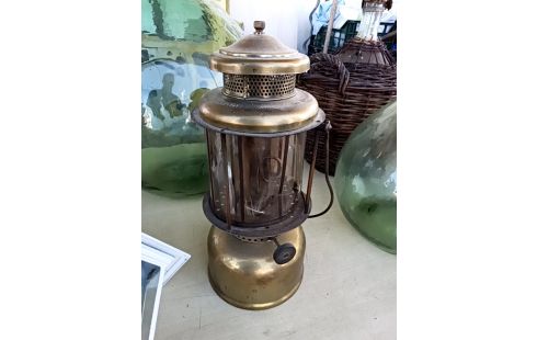 LAMPE TEMPETE COLEMAN