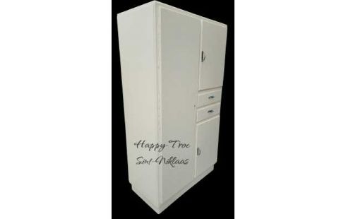 KÜCHENSCHRANK NATURFARBEN IM VINTAGE-STIL 30ER JAHRE