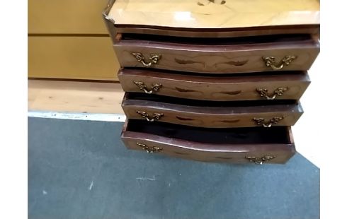 MEUBLE D'APPOINT RANGEMENT COUVERT