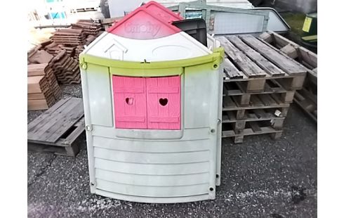 MAISON DE JARDIN +ACC RES