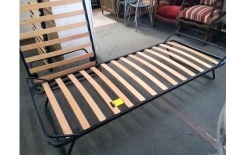 SOMMIER A LATTES 80X190 SUR PIEDS ET ROULETTES