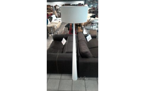 LAMPADAIRE DESIGN MODELE TOTEM BHV