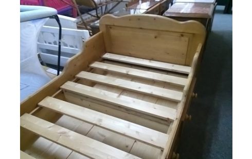 LIT INTERIORS EN PIN 3T 90X190