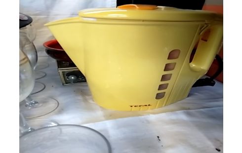 BOUILLOIRE ELECTRIQUE Tefal