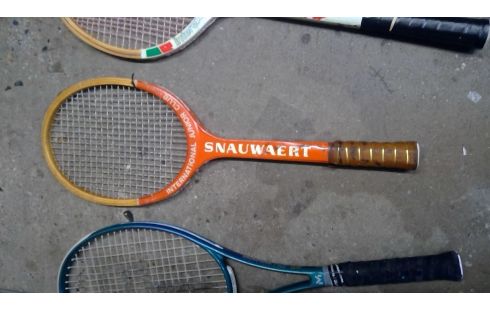 RAQUETA DE TENIS