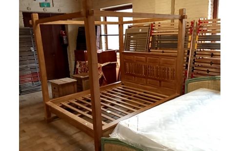 LIT TECK 160/200 AVEC BALDAQUIN