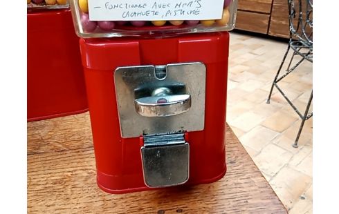 DISTRIBUTEUR DE CHEWING GUM ROUGE 1980