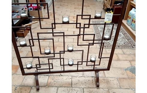 BOUGEOIR METAL BRUN EFFET BARRIERE