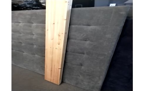 LIT PIN 140X200 AVEC LATTES