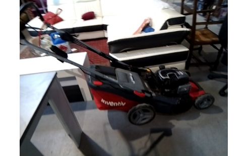 TONDEUSE THERMIQUE INVENTIV