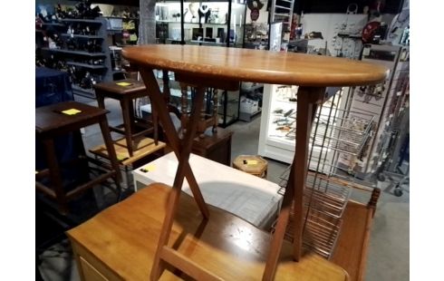 TABLE D APPOINT OVALE PLIANTE