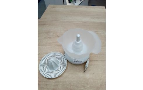 PRESSE AGRUMES CP-111.4