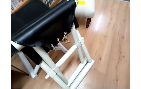 TABOURET PLIANT NOIR BLANC