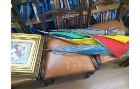 CHAISE LOT DE 4 ANCIENNES