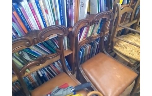 CHAISE LOT DE 4 ANCIENNES