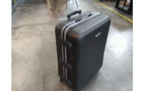 VALISE A ROULETTES DELSEY
