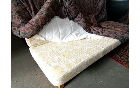 CLIC CLAC SOCLE EN PIN