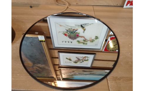 MIROIR OVALE TYPE INDUS