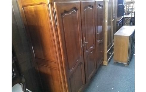 ARMOIRE 3 PORTES STYLE L.XV