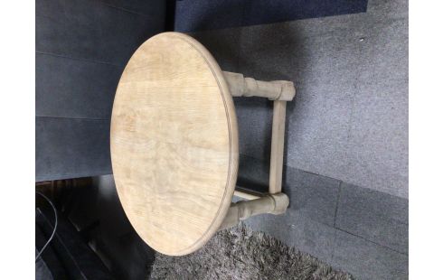 TABLE DE SALON RONDE AEROGOMME