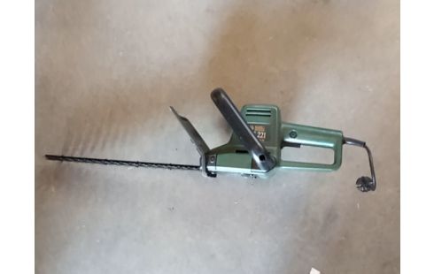 TAILLE HAIE ELECTRIQUE BLACK&DECKER