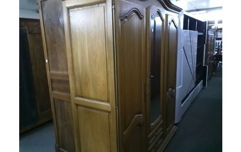 ARMOIRE 3 PORTES RUSTIQUE