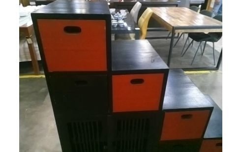 MEUBLE ESCALIERS CASIERS