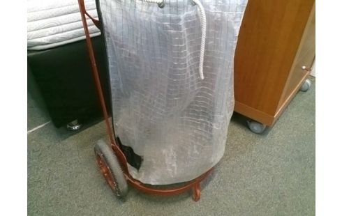 CADDIE A PROVISIONS ROUGE ANCIEN