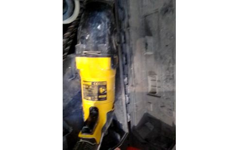 MARTEAU PIQUEUR DE WALT