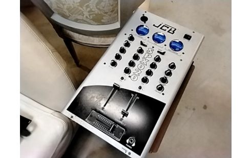 TABLE DE MIXAGE JCB + ACC RSV