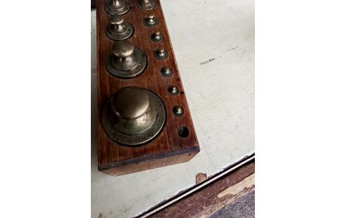 POIDS DE BALANCE LOT