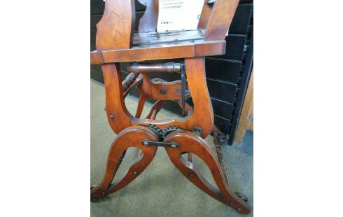 CHAISE HAUTE CRÉMAILLÈRE