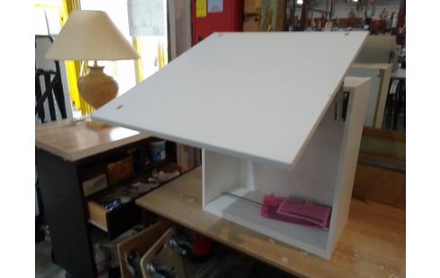 MEUBLE HAUT DE CUISINE EN L'ETAT