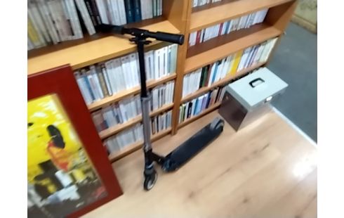 TROTTINETTE ENFANT SUSP