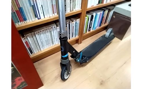 TROTTINETTE ENFANT SUSP