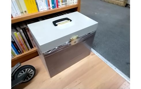 CAISSE DE RANGEMENT SANS CLÉ