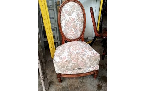 CHAUFFEUSE MÉDAILLON